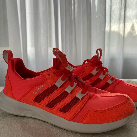 Adidas SL LOOP - Running Shoes - Lightly Used - Picture 2 of 4